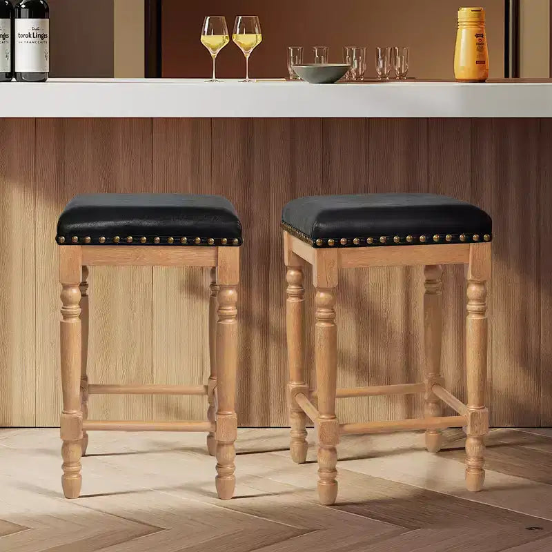 Tabourets de bar en bois massif avec assise en cuir huilé ciré classique, sans dossier, hauteur comptoir