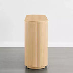 Buffet moderne de 70 pouces de large avec colonnes semi-cylindriques