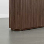 Buffet moderne de 70 pouces de large avec colonnes semi-cylindriques