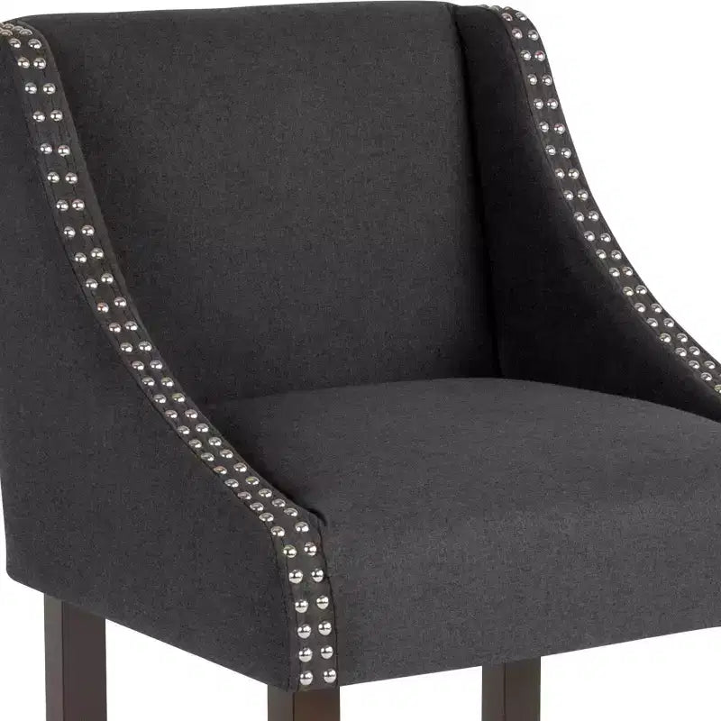 Tabouret de comptoir de 24 pouces avec garniture cloutée
