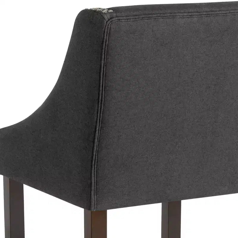 Tabouret de comptoir de 24 pouces avec garniture cloutée