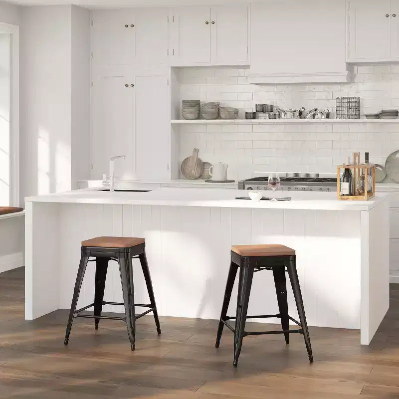 Tabouret de salle à manger en métal sans dossier avec assise en bois